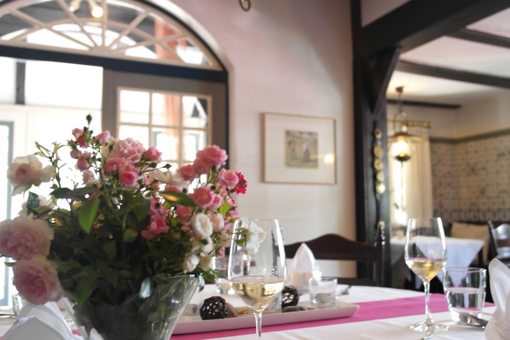 Hotel Blauer Fasan Wiesmoor Ngoại thất bức ảnh