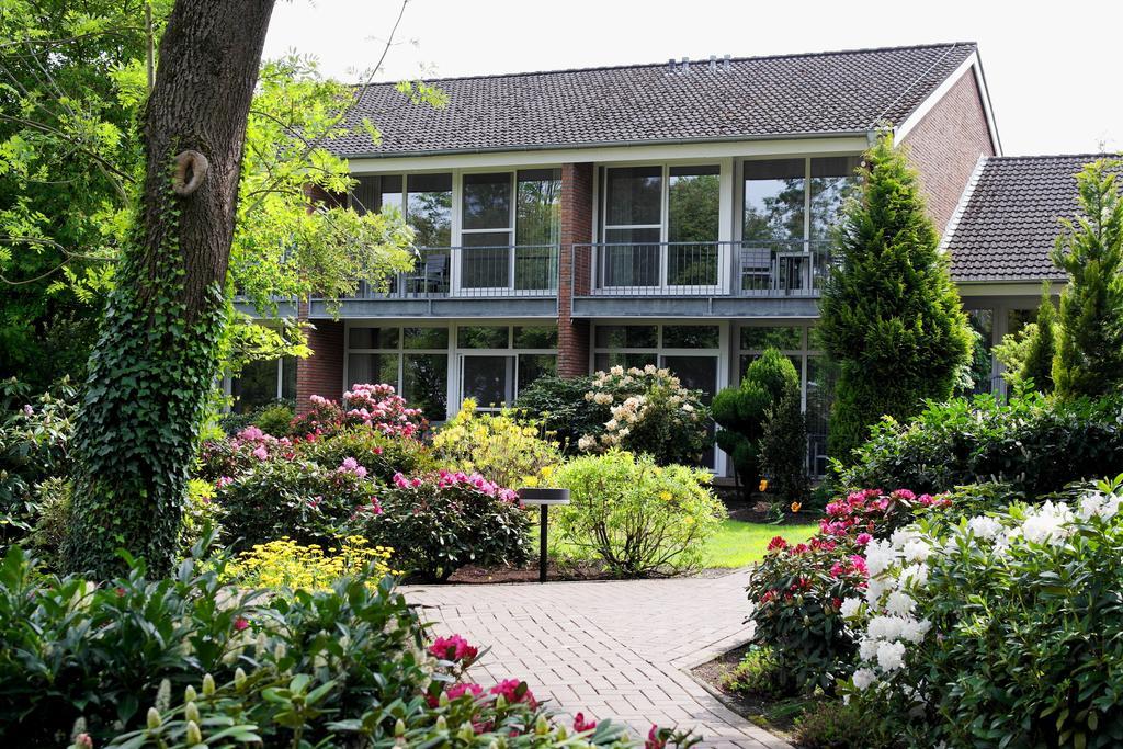Hotel Blauer Fasan Wiesmoor Ngoại thất bức ảnh